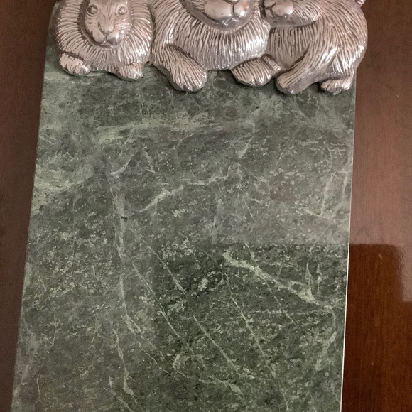 Arthur Court green marble cheese board. Excellent condition! - Picture 4 of 6